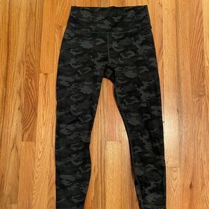 Fabletics camo leggings